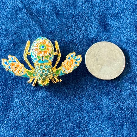 Joan Rivers Cloisonné Bee Pin From The Joan Rivers Private Collection - Rare - Picture 7 of 7